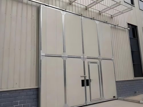 Integrated industrial sliding door